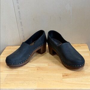 Black Leather Clog Heels for Women - Slip-On Comfort
